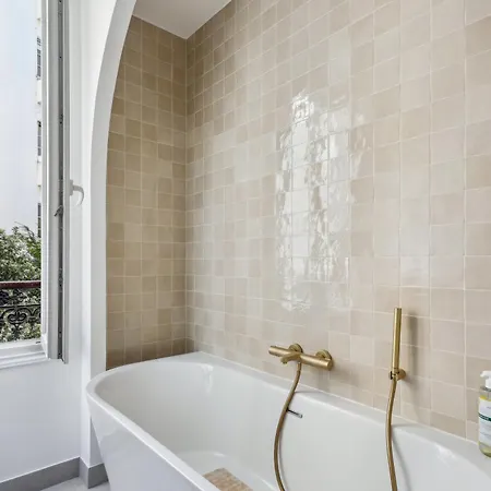 De Luxe Xvii - 5 Personnes Appartement